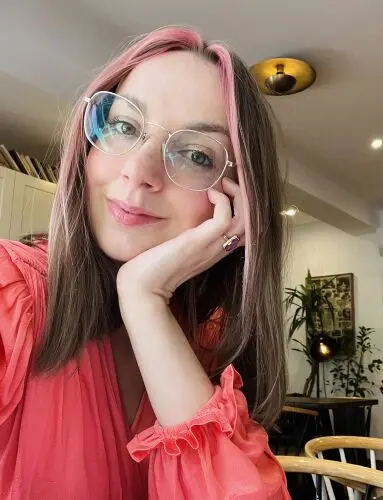 wykroje krawieckie - autor posta na blogu